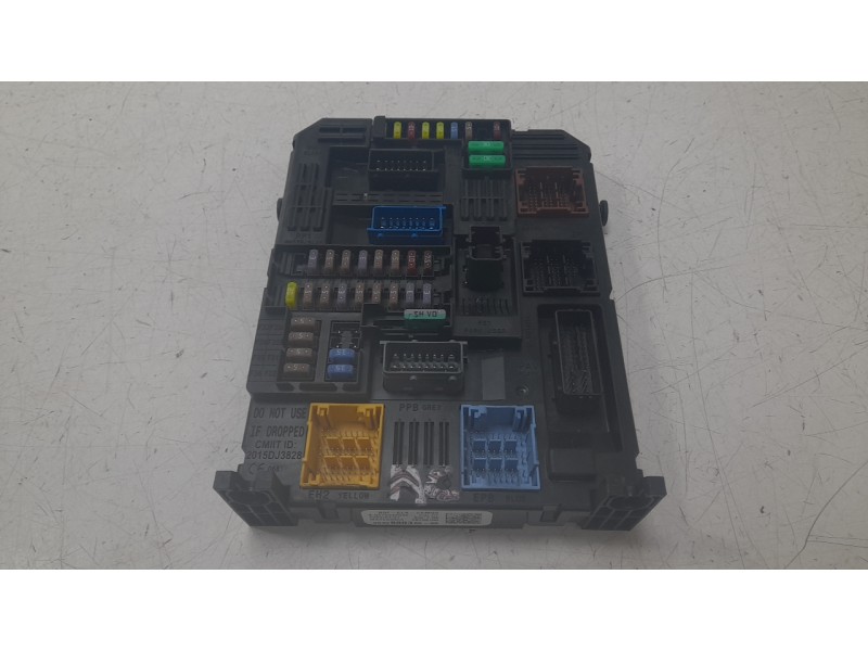 Recambio de caja reles / fusibles para opel corsa f (p2jo) 1.2 (68) referencia OEM IAM 983288038000  