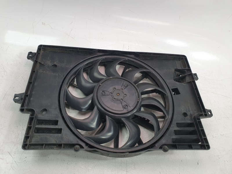 Recambio de electroventilador para kia xceed drive referencia OEM IAM 25380J7600  