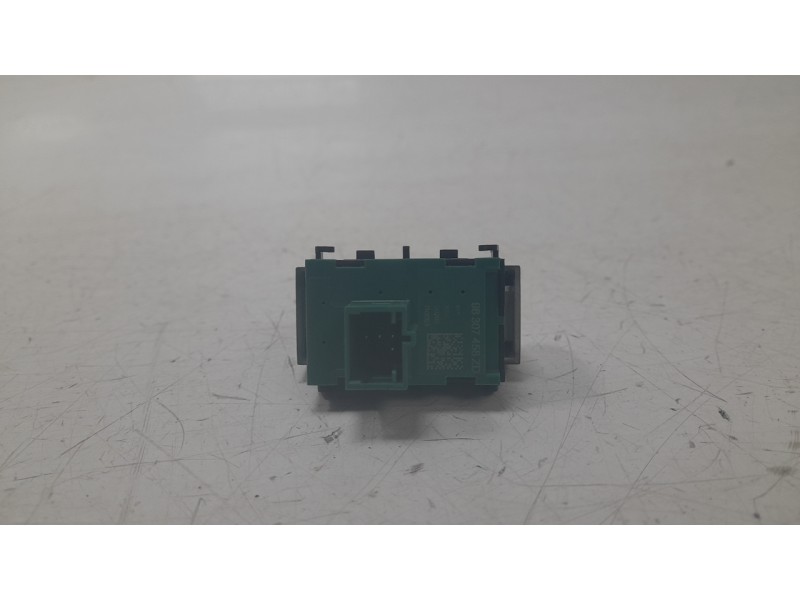 Recambio de interruptor para opel corsa f (p2jo) 1.2 (68) referencia OEM IAM 9830745877  