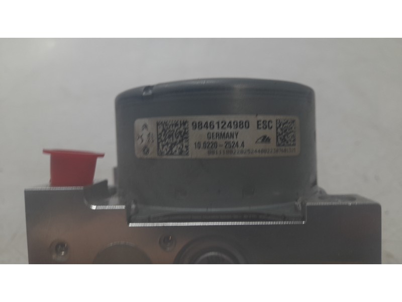 Recambio de abs para opel corsa f (p2jo) 1.2 (68) referencia OEM IAM 1673650380  