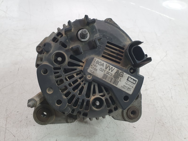 Recambio de alternador para volkswagen passat b6 variant (3c5) 2.0 tdi referencia OEM IAM 021903026L  ALF630351HQ