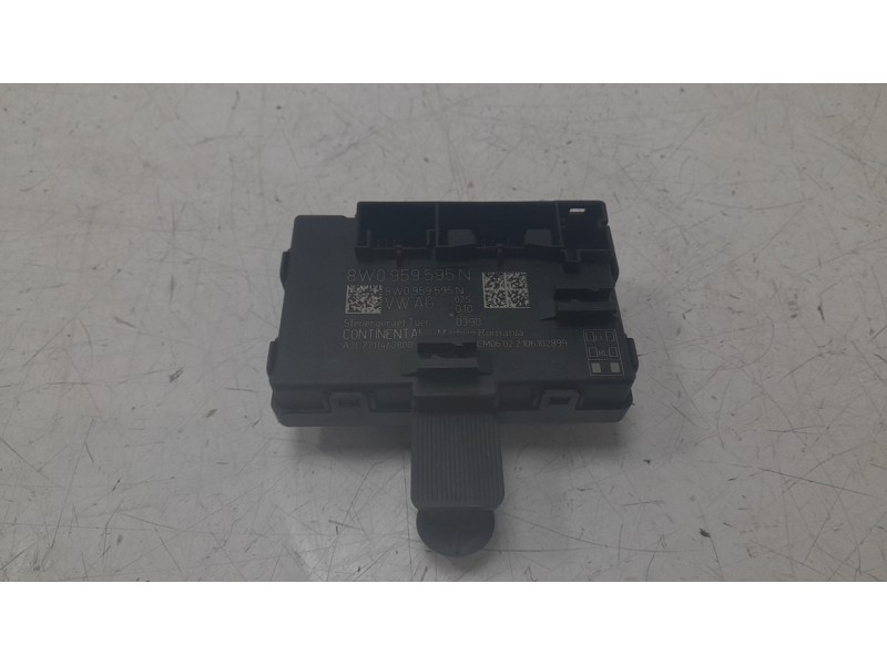 Recambio de modulo electronico para audi a4 b9 avant (8w5, 8wd) s4 tdi mild hybrid quattro referencia OEM IAM 8W0959595N  