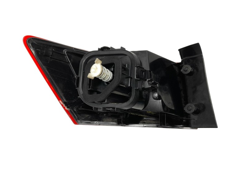 Recambio de piloto trasero derecho para seat ateca (kh7, khp) 1.5 tsi referencia OEM IAM 575945208D  