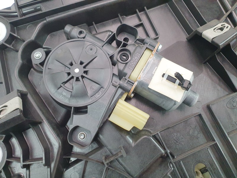 Recambio de elevalunas trasero derecho para ford kuga iii (dfk) 2.5 fhev referencia OEM IAM LJ6BS27000BE  