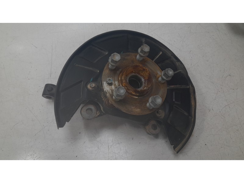 Recambio de mangueta delantera izquierda para mg mg hs (as23) 1.5 t (sas23) referencia OEM IAM 10811941  