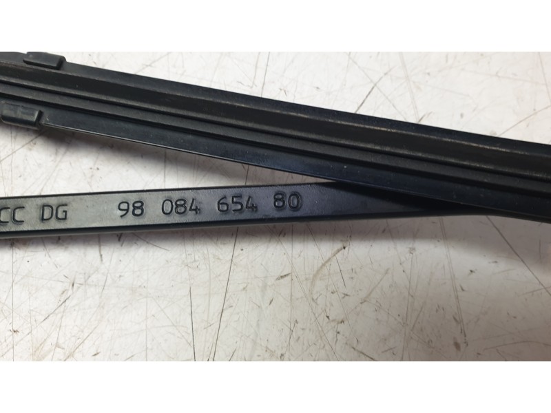 Recambio de brazo limpia delantero izquierdo para peugeot expert autobús (v_) 1.6 bluehdi 115 referencia OEM IAM 9808465480  