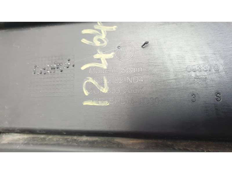 Recambio de moldura para peugeot expert autobús (v_) 1.6 bluehdi 115 referencia OEM IAM 2G0853666K  