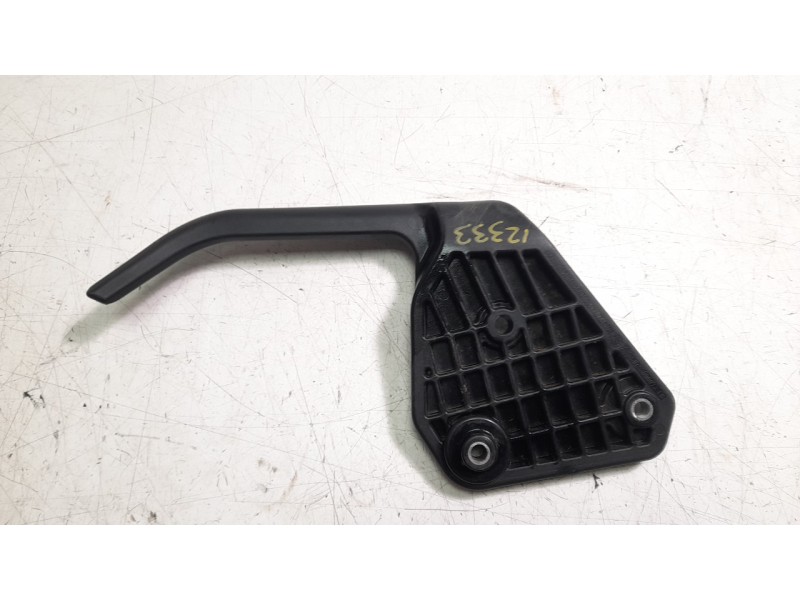 Recambio de agarradera trasera para ktm super adventure 1290 super adventure s referencia OEM IAM 61912008000  