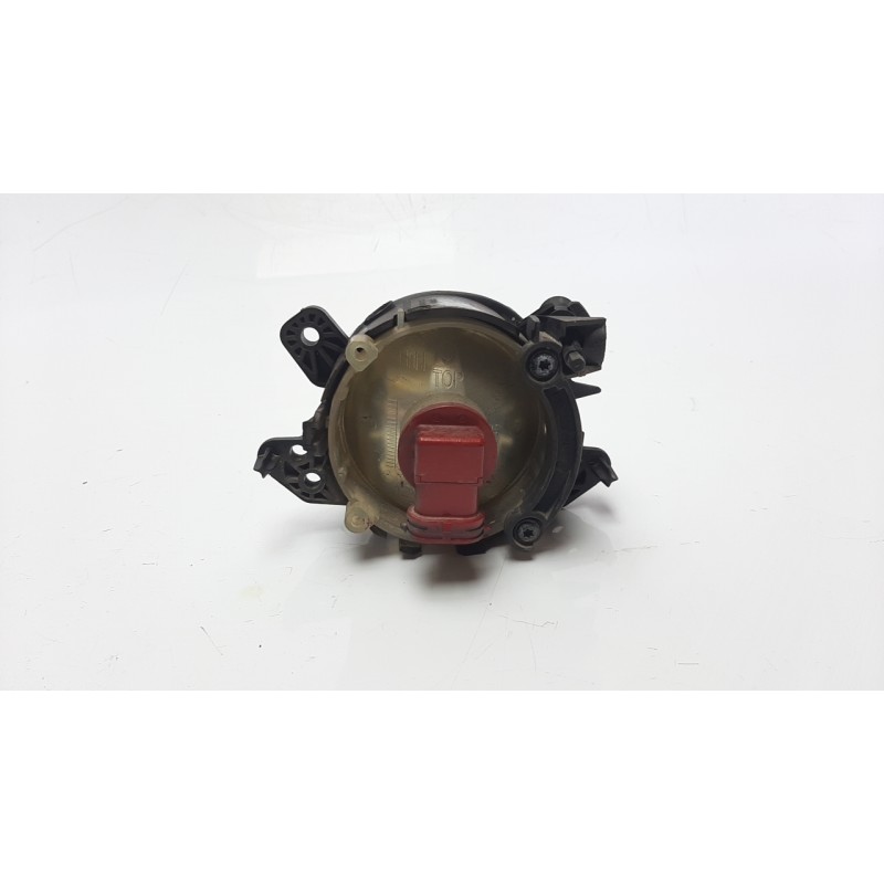 Recambio de faro antiniebla izquierdo para mercedes-benz clase b (w245) 2.0 cat referencia OEM IAM 2518200756 10114220004 ME3244