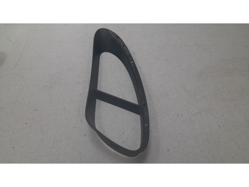 Recambio de moldura para porsche cayman (typ 981c) gt4 referencia OEM IAM 98150456280  