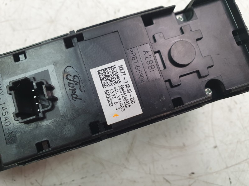 Recambio de mando elevalunas delantero izquierdo para ford kuga iii (dfk) 2.5 fhev referencia OEM IAM NX7T14540DC  