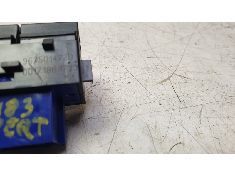 Recambio de mando multifuncion para peugeot expert autobús (v_) 1.6 bluehdi 115 referencia OEM IAM 96750147ZD  