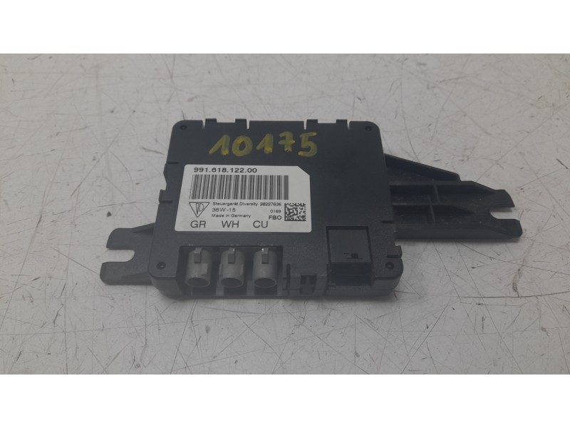 Recambio de modulo electronico para porsche cayman (typ 981c) gt4 referencia OEM IAM 99161812200  