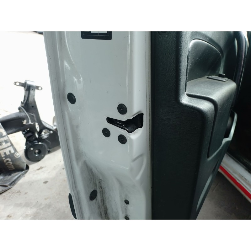 Recambio de cerradura puerta delantera izquierda para renault kangoo express (fw0/1_) z.e. (fw0z, fw1z) referencia OEM IAM   