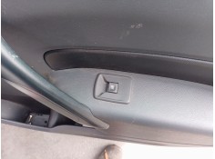 MANDO ELEVALUNAS DELANTERO DERECHO 