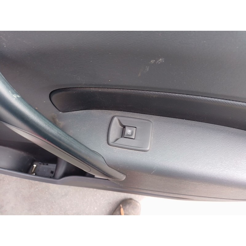 Recambio de mando elevalunas delantero derecho para renault kangoo express (fw0/1_) z.e. (fw0z, fw1z) referencia OEM IAM   