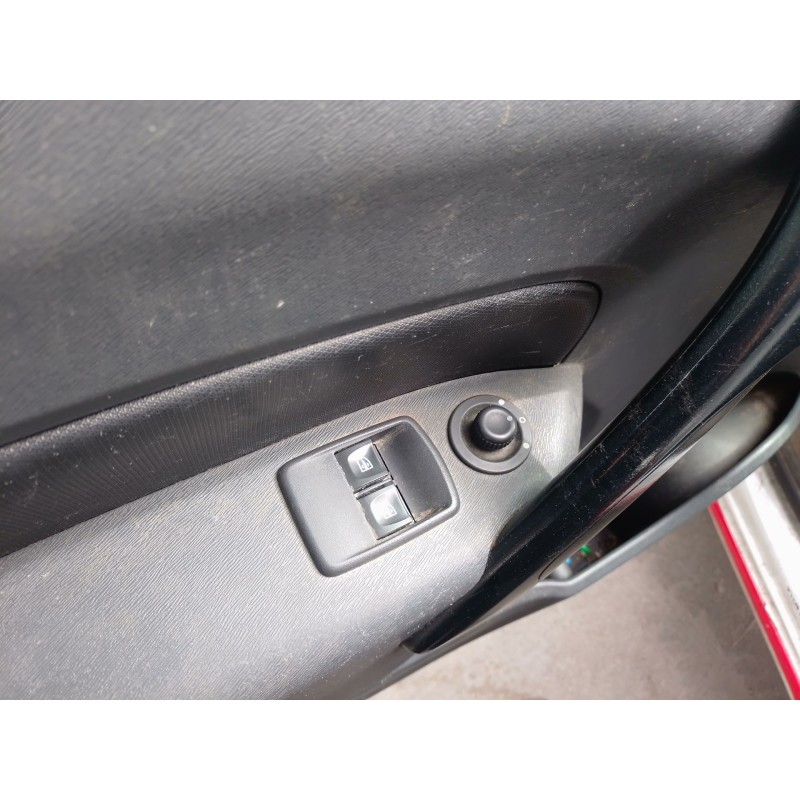 Recambio de mando elevalunas delantero izquierdo para renault kangoo express (fw0/1_) z.e. (fw0z, fw1z) referencia OEM IAM   