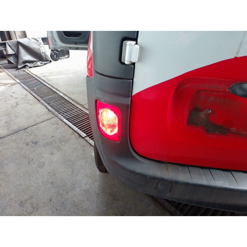 Recambio de faro antiniebla trasero izquierdo para renault kangoo express (fw0/1_) z.e. (fw0z, fw1z) referencia OEM IAM   