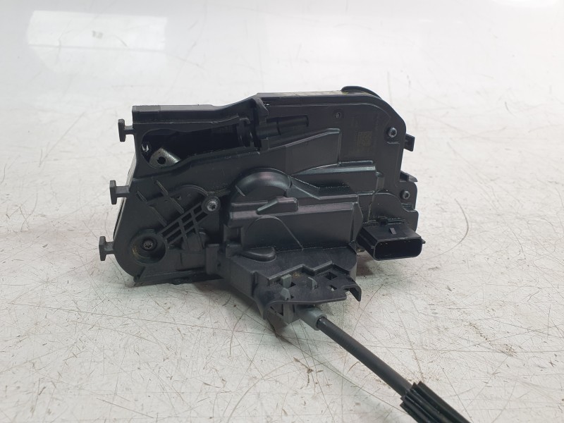 Recambio de cerradura puerta trasera derecha para ford kuga iii (dfk) 2.5 fhev referencia OEM IAM 2099457  10610500122/CRD-FRD-9