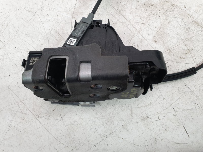 Recambio de cerradura puerta delantera derecha para ford kuga iii (dfk) 2.5 fhev referencia OEM IAM 2066073  10610500120/DLF8100