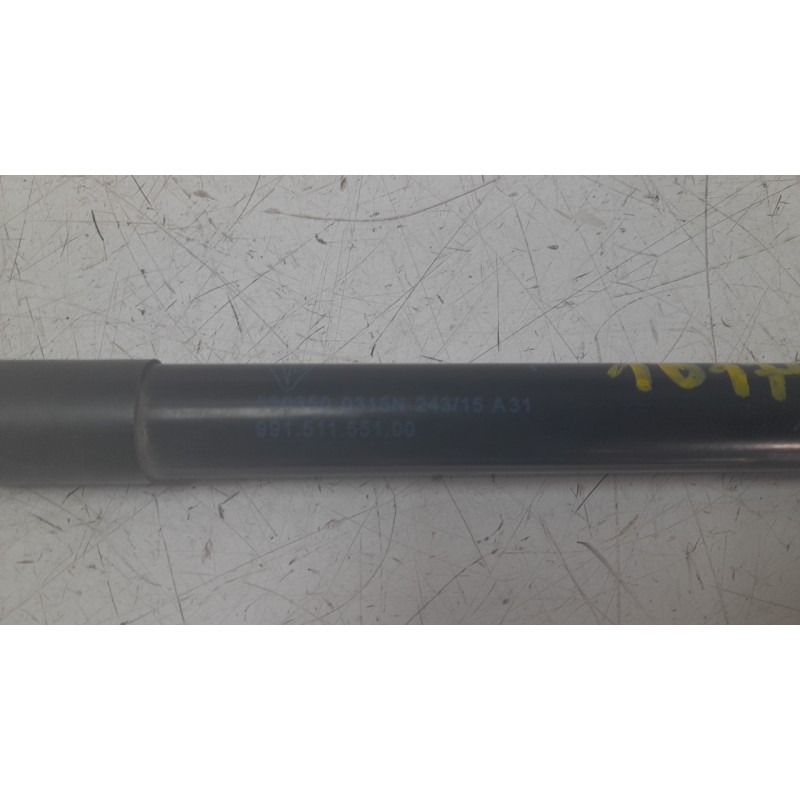 Recambio de amortiguadores capo para porsche cayman (typ 981c) gt4 referencia OEM IAM 99151155100  