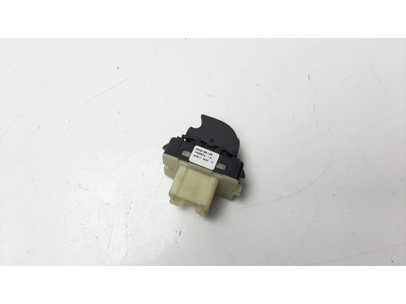 Recambio de mando elevalunas trasero izquierdo para renault clio iv zen referencia OEM IAM 254218614R IAF930017HQ EWSRE069