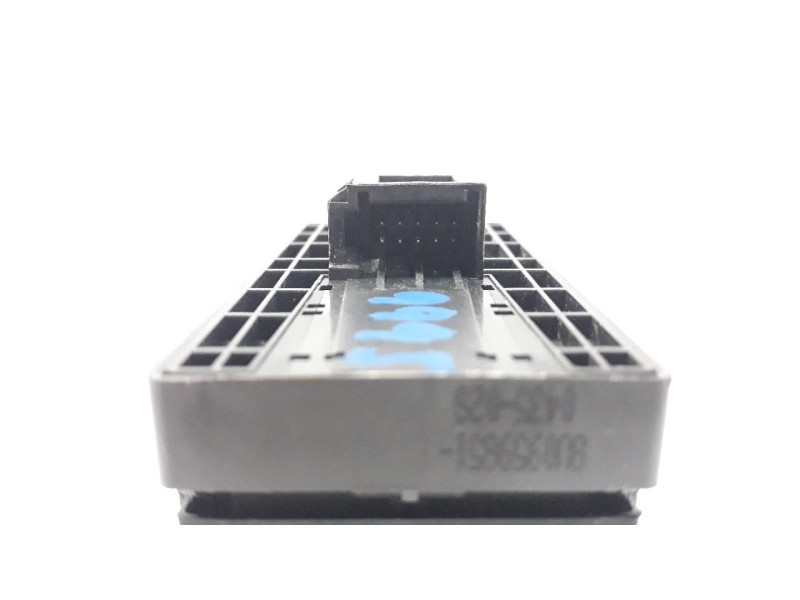 Recambio de mando elevalunas delantero izquierdo para audi a1 sportback (8xf) adrenalin referencia OEM IAM 8U0959851 IAF150037HQ