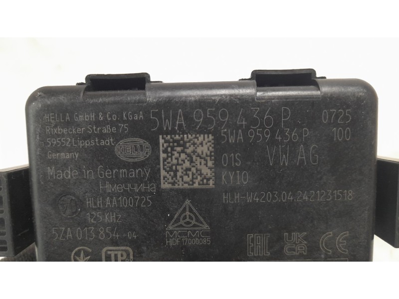 Recambio de modulo confort para audi a3 sportback (8ya, 8yf) 30 tdi referencia OEM IAM 5WA959436P  