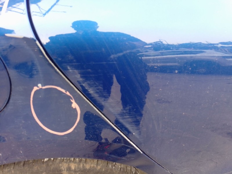 Recambio de puerta trasera derecha para mitsubishi colt referencia OEM IAM   