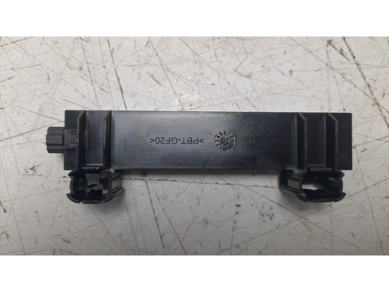 Recambio de antena para audi a3 sportback (8ya, 8yf) 30 tdi referencia OEM IAM 5WA962132  