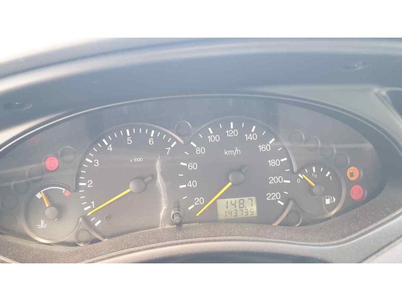 ford focus berlina (cak) del año 1999