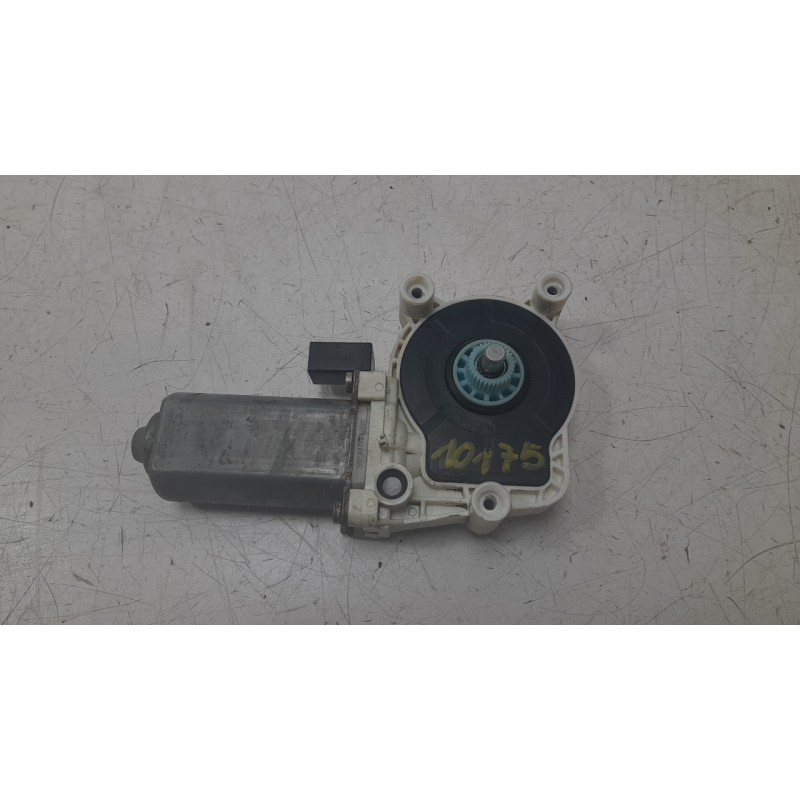 Recambio de motor elevalunas delantero izquierdo para porsche cayman (typ 981c) gt4 referencia OEM IAM A62128110  