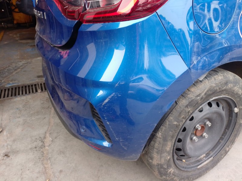 Recambio de paragolpes trasero para mitsubishi colt referencia OEM IAM   