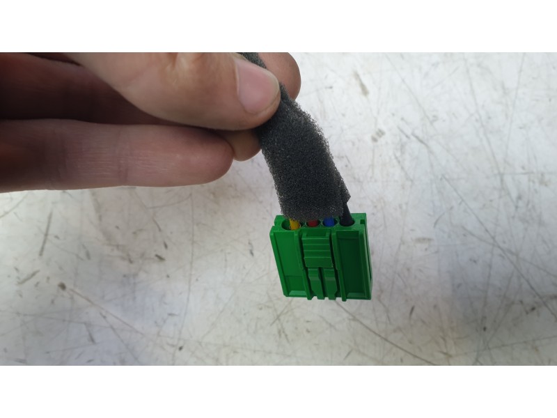 Recambio de antena para hyundai i20 iii (bc3, bi3) 1.0 t-gdi referencia OEM IAM 96210Q0100EB  