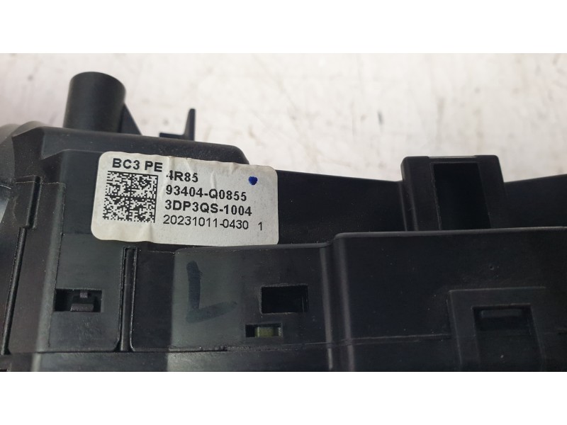 Recambio de mando multifuncion para hyundai i20 iii (bc3, bi3) 1.0 t-gdi referencia OEM IAM 93404Q0855  