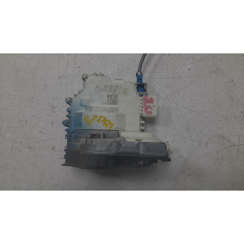 Recambio de cerradura puerta trasera derecha para audi a3 (8v1, 8vk) 1.6 tdi referencia OEM IAM 8K0839016H  DLF590037HQ