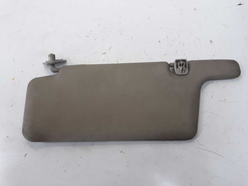 Recambio de parasol derecho para nissan primera berlina (p11) gx referencia OEM IAM   