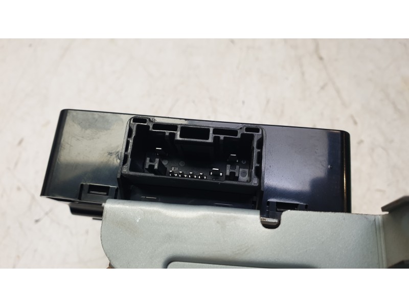Recambio de modulo electronico para hyundai i20 iii (bc3, bi3) 1.0 t-gdi referencia OEM IAM 95300Q0000  