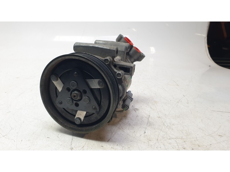 Recambio de compresor aire acondicionado para renault clio iii (br0/1, cr0/1) 1.5 dci (br17, cr17) referencia OEM IAM R134A1452 
