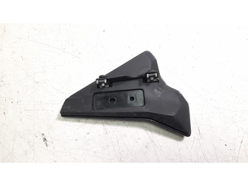 Recambio de moldura para triumph street triple 765 rs street triple 765 rs referencia OEM IAM T2311166PR  