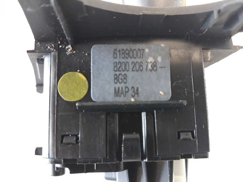 Recambio de mando volante para renault scenic ii emotion referencia OEM IAM 8200206738  