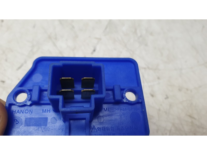 Recambio de resistencia calefaccion para hyundai i20 iii (bc3, bi3) 1.0 t-gdi referencia OEM IAM 97128C8000  RSF680087KH