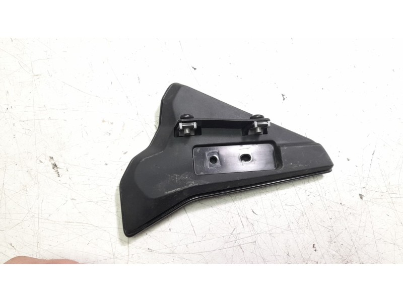 Recambio de moldura para triumph street triple 765 rs street triple 765 rs referencia OEM IAM T2310966  