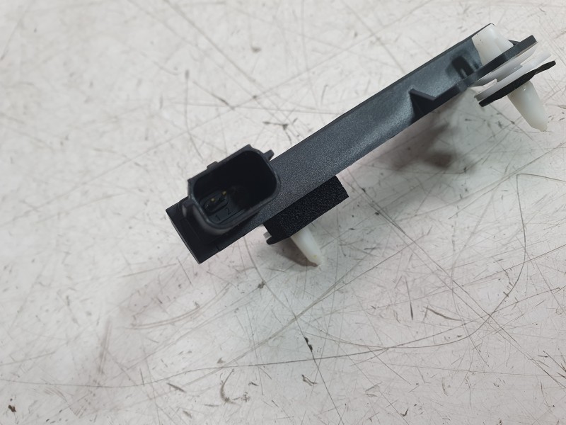 Recambio de amplificador de antena para ford kuga iii (dfk) 2.5 fhev referencia OEM IAM DS7T15603EA  