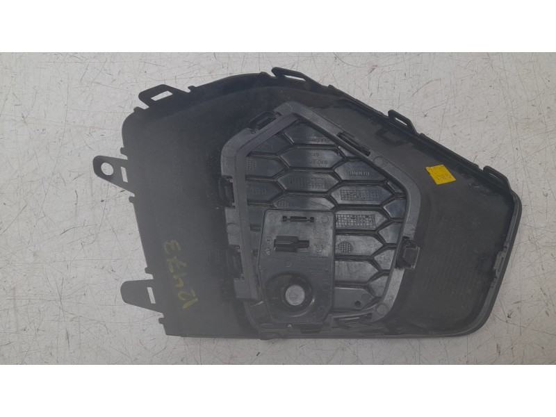 Recambio de rejilla delantera para audi a3 sportback (8ya, 8yf) 30 tdi referencia OEM IAM 8Y807954  