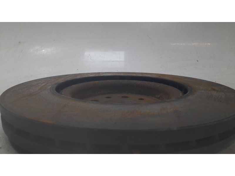 Recambio de disco de freno delantero izquierdo para maserati levante suv (m161) 3.0 d q4 referencia OEM IAM 670038175  