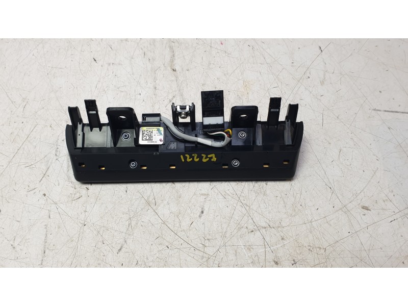 Recambio de mando climatizador para renault captur ii (hf_) tce 90 (hfm6) referencia OEM IAM 283E88986R  