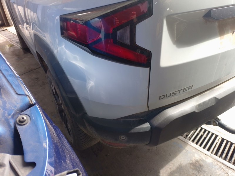 Recambio de paragolpes trasero para dacia duster iii eco-g 100 essential referencia OEM IAM   
