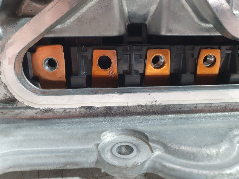 Recambio de inversor para ford kuga iii (dfk) 2.5 fhev referencia OEM IAM LX687B012BJ  