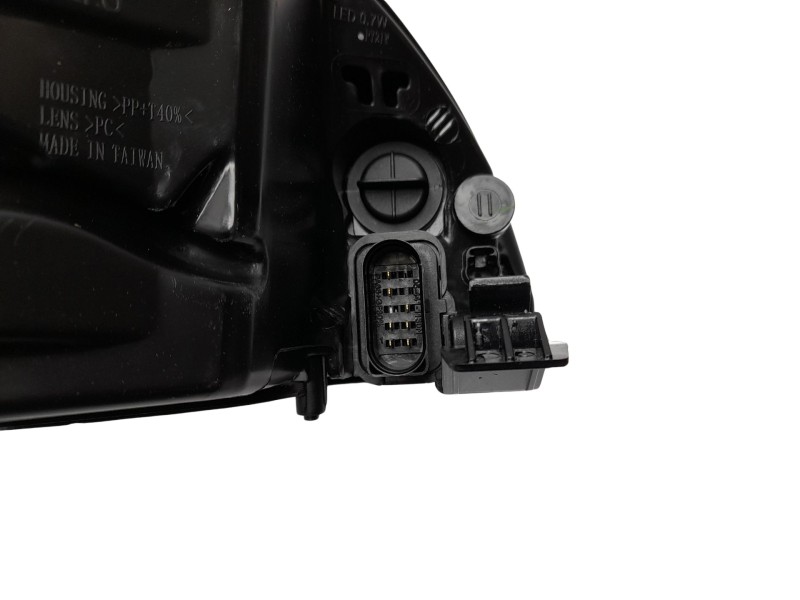 Recambio de faro izquierdo para ford focus lim. (cb4) referencia OEM IAM 1754446 10110420004 10110420004/FD4264914/11316903/4030